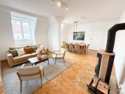 Sonnige 2 Zimmer Dachgeschosswohnung im...