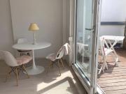 Sonnige 2 Zimmer DG Wohnung mit Terrasse in München Moosach