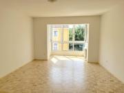 Sonnige 2 Zimmer mit Wintergarten und Balkon