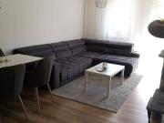 Sonnige 2 Zimmer Wohnung mit Garten und Terasse