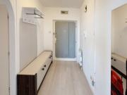 Sonnige 2 Zimmer Wohnung mit Loggia und Garage