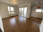 Sonnige 2 Zimmer Wohnung mit Loggia und Grünblick! Nähe...