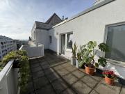 Sonnige 2 Zimmer Wohnung mit zwei Terrassen