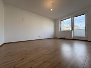 Sonnige 2 Zimmer Wohnung mit zwei Terrassen Parkplatz inkl