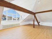 Sonnige 3.5 Zimmer Dachwohnung im Zentrum der Stadt Wil...