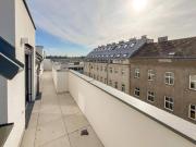 Sonnige 3 Zimmer Dachgeschoßwohnung mit durchgehender...