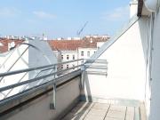 Sonnige 3 Zimmer Dachgeschoßwohnung mit Terrasse in U...