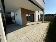 Sonnige 3 Zimmer Erdgeschosswohnung mit Garten