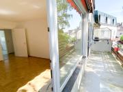 Sonnige 3 Zimmer Wohnung mit großem Balkon in München...