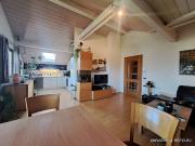 Sonnige 3 Zimmerwohnung im Dachgeschoss mit Balkon und... Sonnige 3 Zimmerwohnung im Dachgeschoss mit Balkon und...