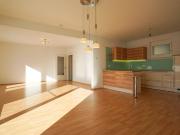 Sonnige 4 Zimmer Penthousewohnung mit großer Terrasse!