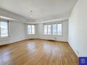 Sonnige 52m² DG Wohnung mit Einbauküche Nahe U6 1170 Wien
