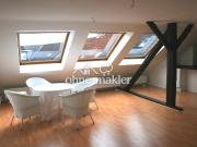 Sonnige Atelierwohnung mit kleinem Büro möglich