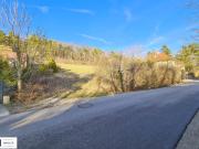 Sonnige Baugründe mit Fernblick in ruhiger Waldrandlage