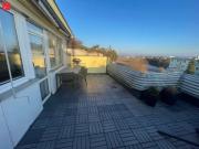 Sonnige Dachterrasse & Spielplatzblick – Ihr neues Zuhause