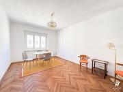 Sonnige, generalsanierte Altbau Eigentumswohnung mit...