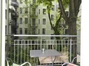 Sonnige, möblierte Zwei Zi Wohnung mit Balkon, Berlin...