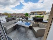 Sonnige Penthauswohnung in zentraler und ruhiger Lage...