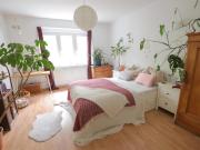 Sonnige, ruhige 2 Raumwohnung ab August für 10 Monate