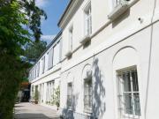 Sonnige ruhige 2 Zimmer Innenhof Wohnung Top 19
