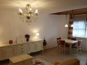 sonnige, ruhige und großzügige Wohnung