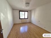 Sonnige und helle 3 Zimmer Neubauwohnung mit Loggia...