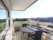 Sonnige und ruhige 3 Zimmer Wohnung mit Bergblick