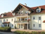 Sonnige Wohnung mit Balkon!