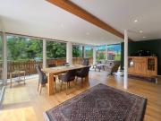 Sonnige Wohnung mit Bergblick 02565