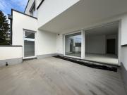 Sonnige Wohnung mit großer Terrasse u. Parkplatz