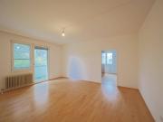 Sonnige Wohnung mit Loggia, Stellplatz &...