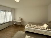 SONNIGES Balkon Zimmer in 3er WG