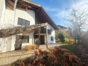 Sonniges Wohnen in Omes Landhaus mit hübschem Garten