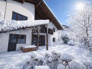 Sonniges Wohnen in Omes Landhaus mit hübschem Garten