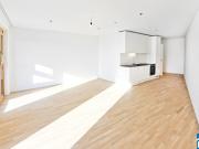 Sonnwendviertel: 1 Zimmer Wohnung mit Balkon im 17. OG –...