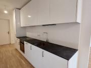 Sonnwendviertel: 1 Zimmer Wohnung mit Balkon im 9. OG...