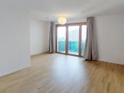 Sonnwendviertel: 1 Zimmer Wohnung mit Balkon in der 8....