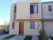 Sonterra casa de dos niveles en VENTA RAH1280