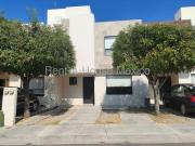 Sonterra casa dentro de privada en VENTA RAH1523