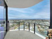 Sophisticated Coastal Living Broadbeach Apartment with...