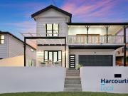 SOPHISTICATED EXECUTIVE HOME