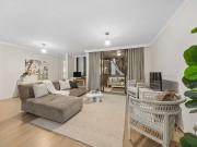 Sophisticated Fringe City Living in a Premier Locale