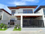 Sophisticated Modern Contemporary House and Lot For Sale...