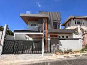 Sophisticated Modern Industrial House and Lot For Sale...