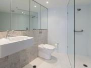 Sophisticated Open Living Plan in Heart Of Potts Point