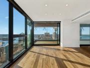 Sophisticated Sky High Living in 'Greenland'...