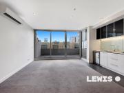 Sophisticated South Yarra Living