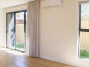 Sophisticated, Spacious & Superb Location