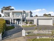 A Home That Truly Needs to Be Seen