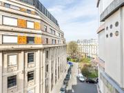 Sorbonne Appartement de 66m² en étage élevé avec...